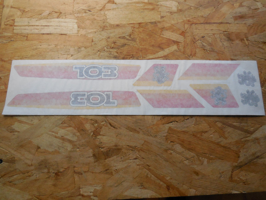 POCHETTE AUTOCOLLANT  STICKERS PEUGEOT  103