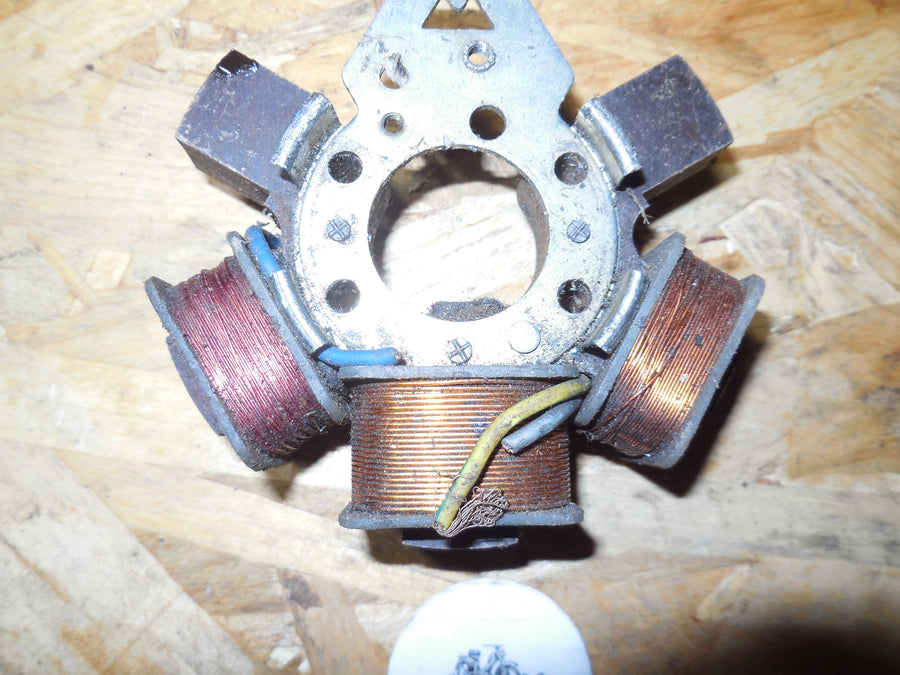 STATOR  D ALLUMAGE  MOBYLETTE