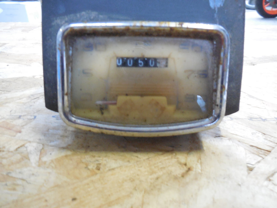 plaque phare / compteur  motobecane  50 V