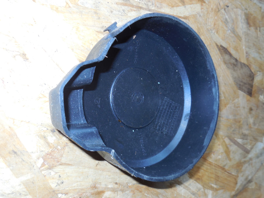 cache  volant magnétique  103 peugeot