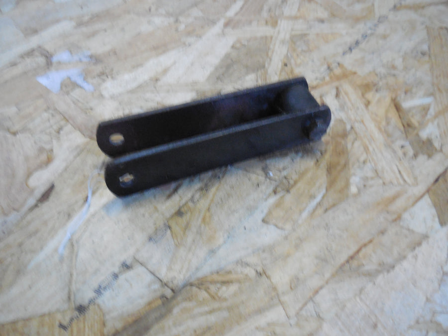 PATTE DE FIXATION peugeot  sx 5