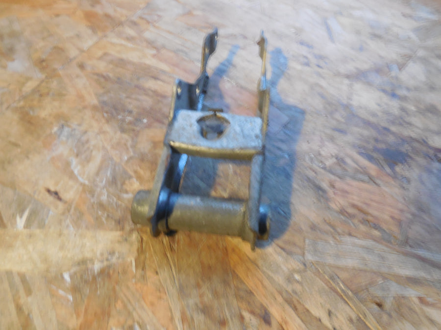 support moteur peugeot  103
