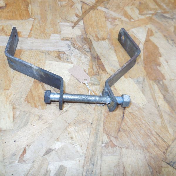 patte de fixation peugeot 103 arrière