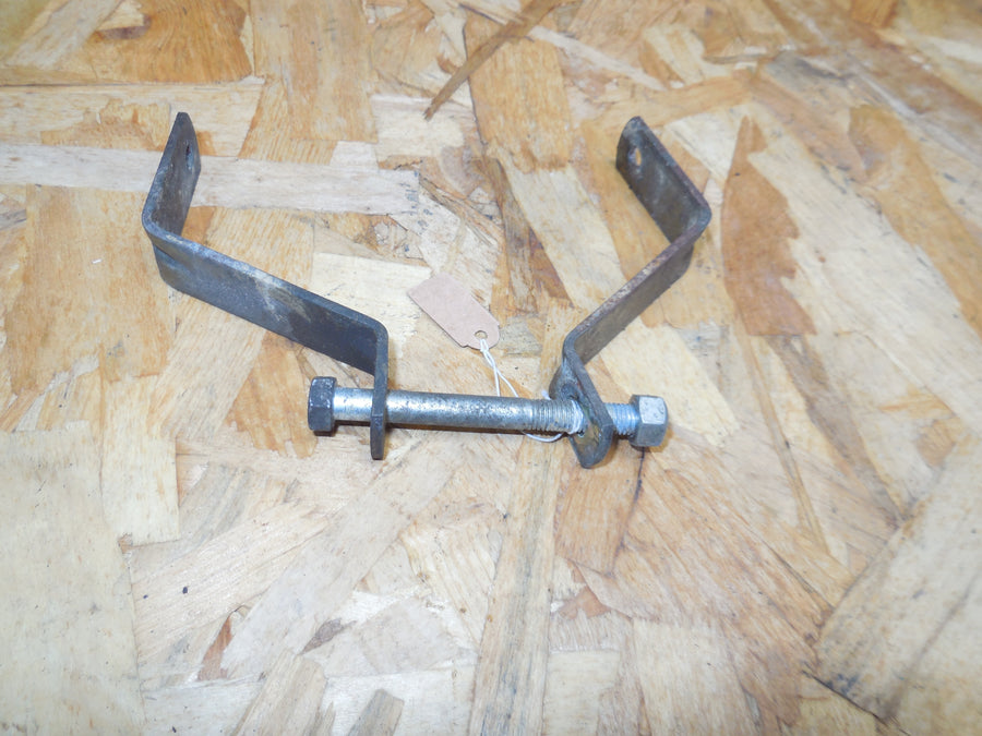 patte de fixation peugeot 103 arrière