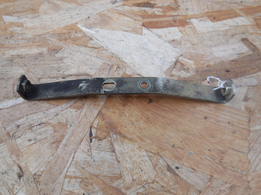 PATTE DE FIXATION peugeot tlx