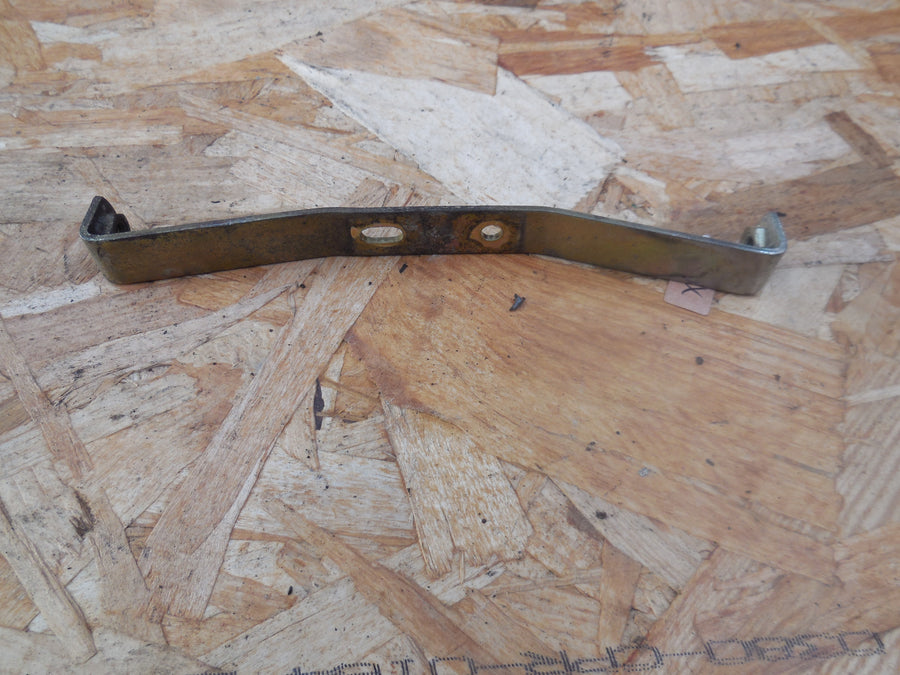 PATTE DE FIXATION peugeot tlx