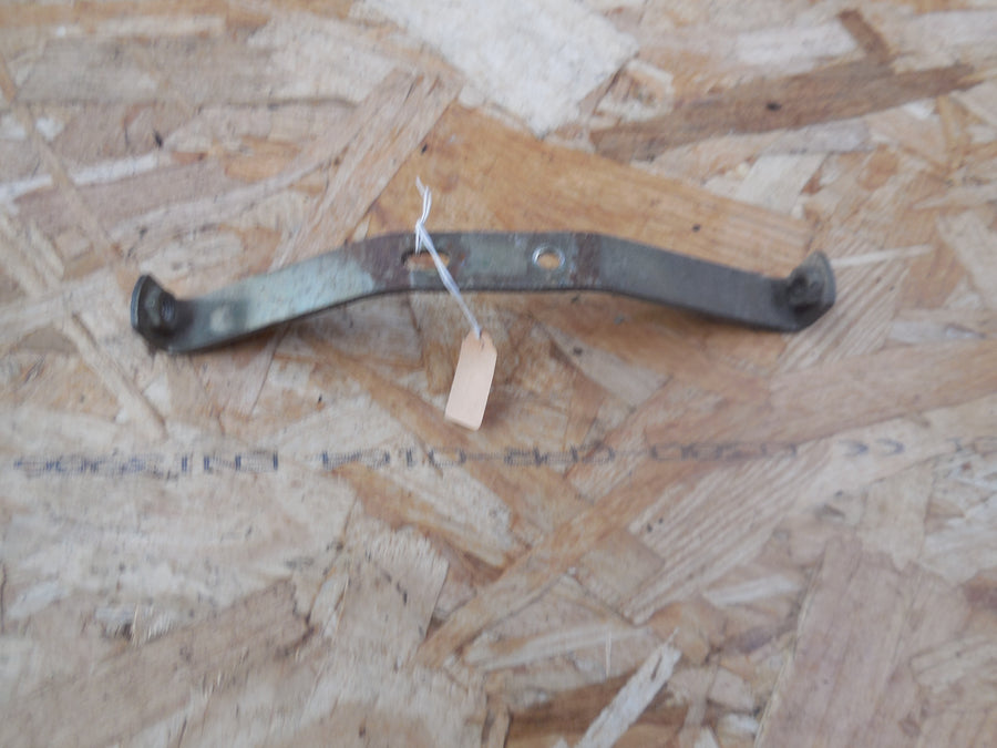 PATTE DE FIXATION peugeot tlx