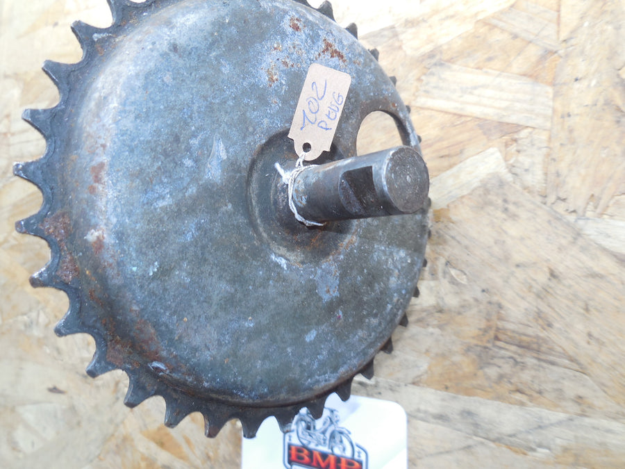 axe de pédalier peugeot  102
