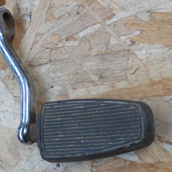 pédale mobylette peugeot  103