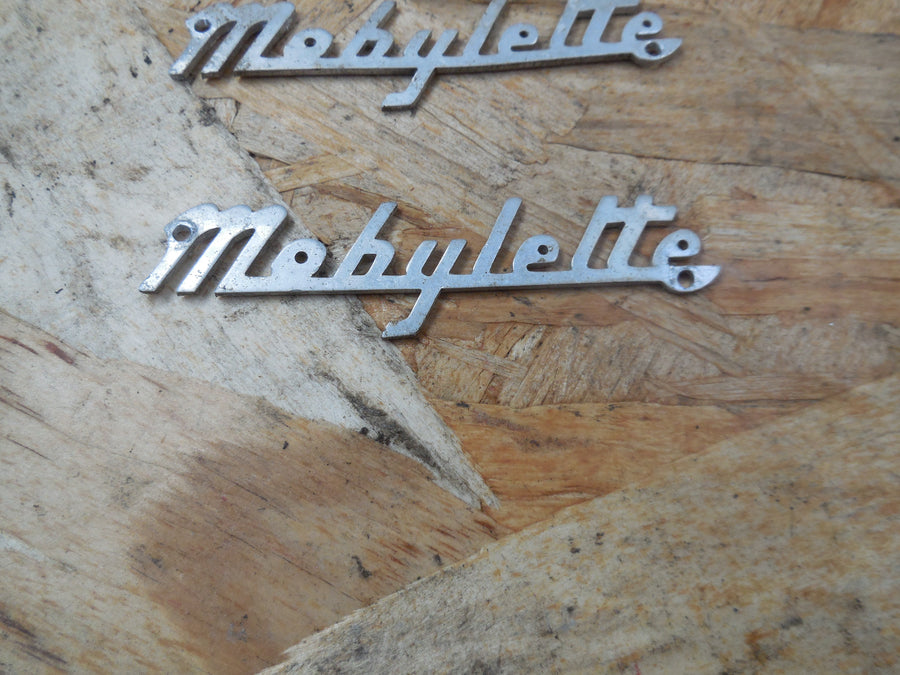 monogramme   av 42