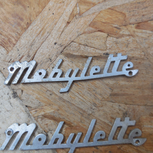 monogramme   av 42