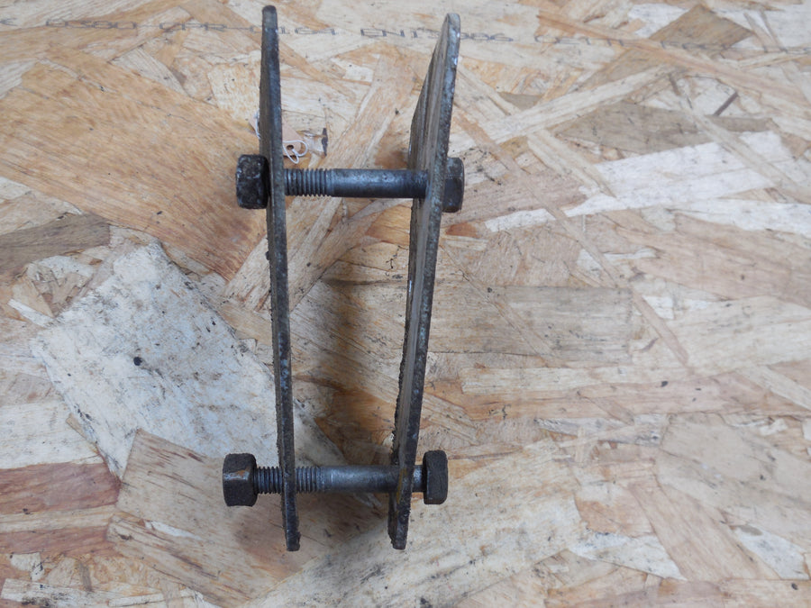 patte de fixation moteur gentil et cie / alcyon