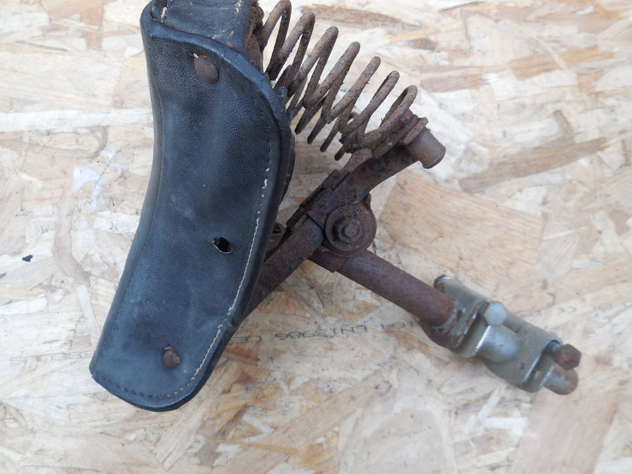 selle  BROWN