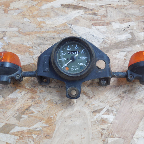 bloc compteur peugeot  sx 8