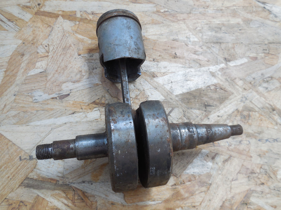 vilbrequin / piston peugeot  sx 8