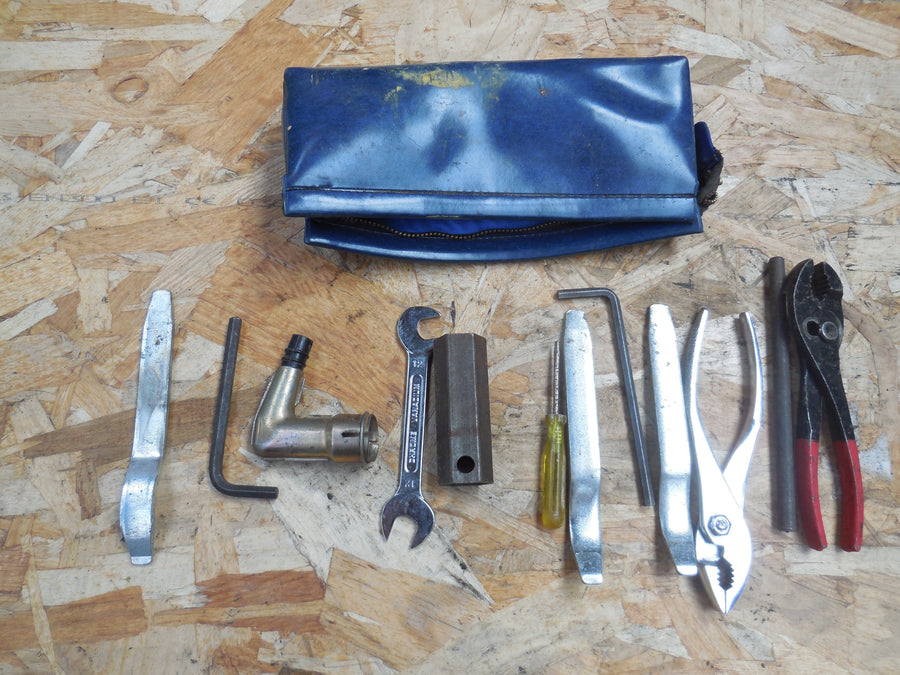 trousse a outil moto peugeot  sx8 / sx 5