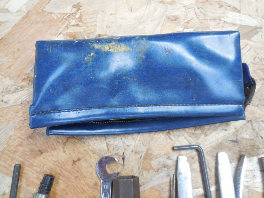 trousse a outil moto peugeot  sx8 / sx 5