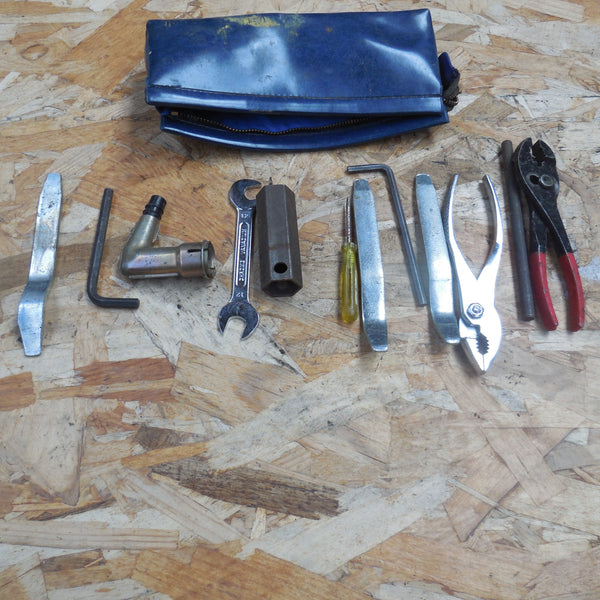 trousse a outil moto peugeot  sx8 / sx 5