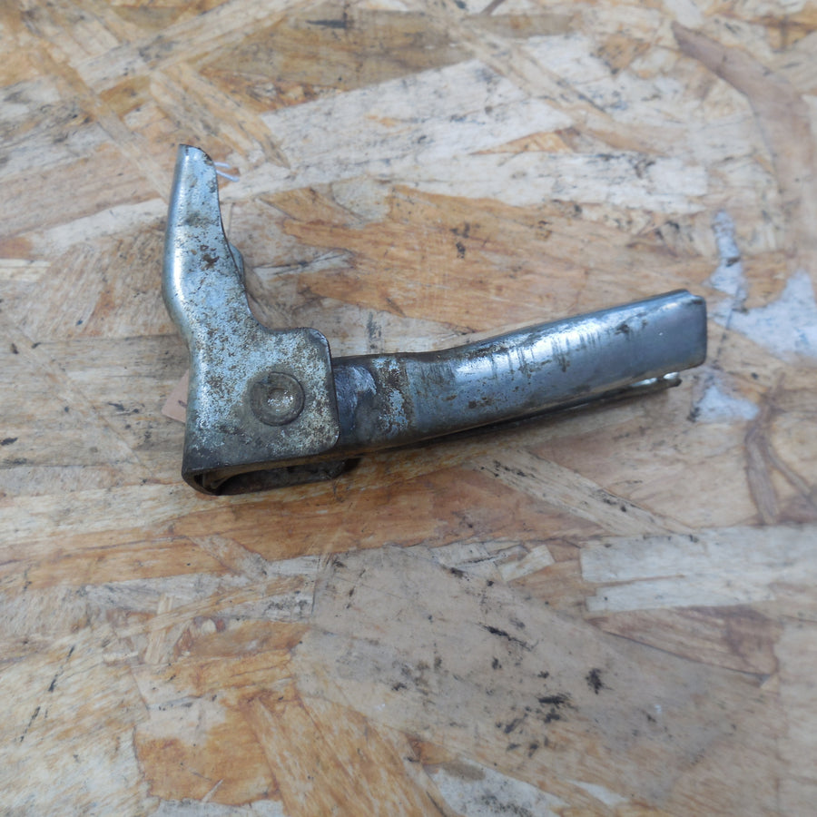 cale pied peugeot sx 8