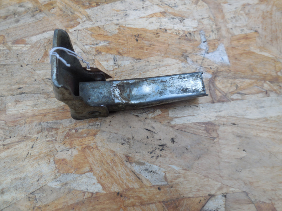 cale pied peugeot sx 8