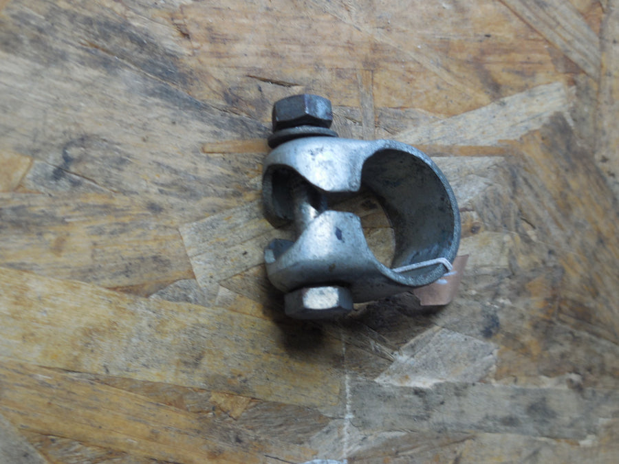 collier de fixation selle mobylette peugeot