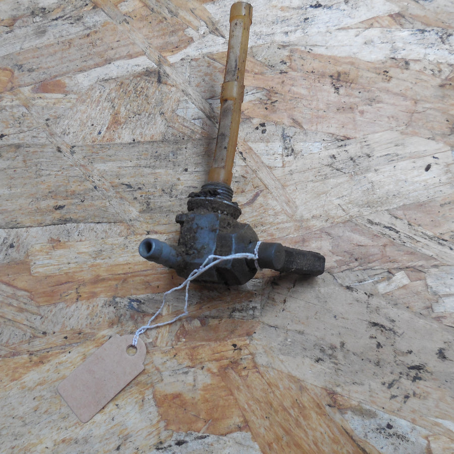 robinet reservoir  peugeot  sx  8 sx 5