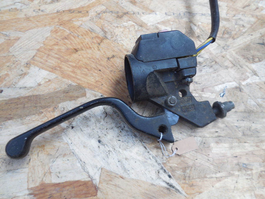 comodo /cocote / levier de embrayage peugeot sx 8