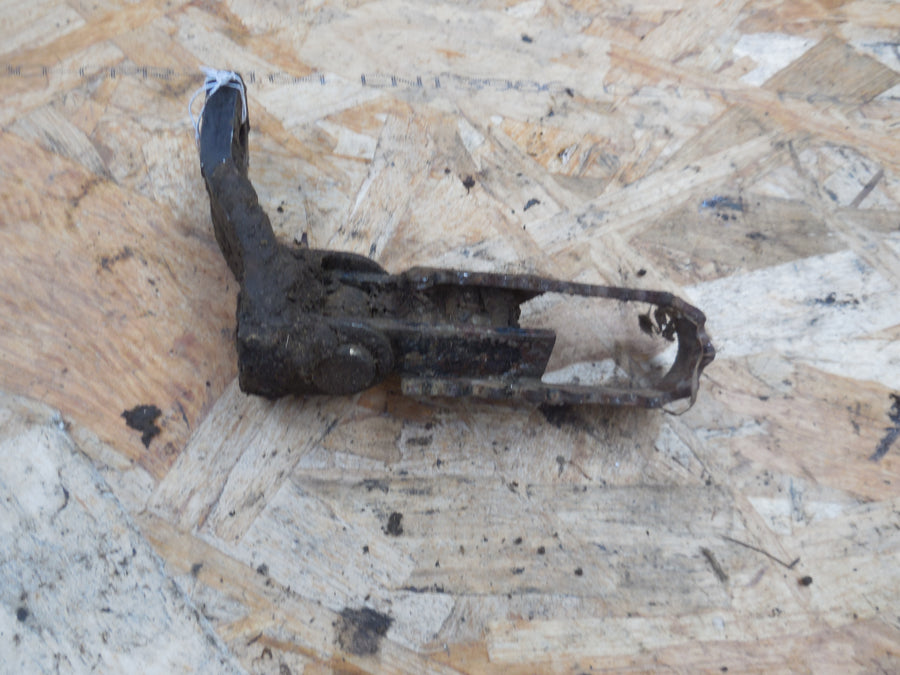 cale pied peugeot sx 8