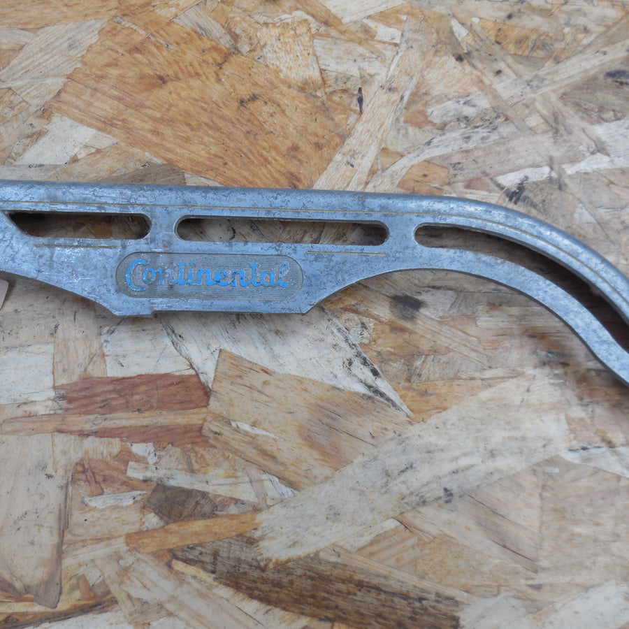 protege carter chaine continental