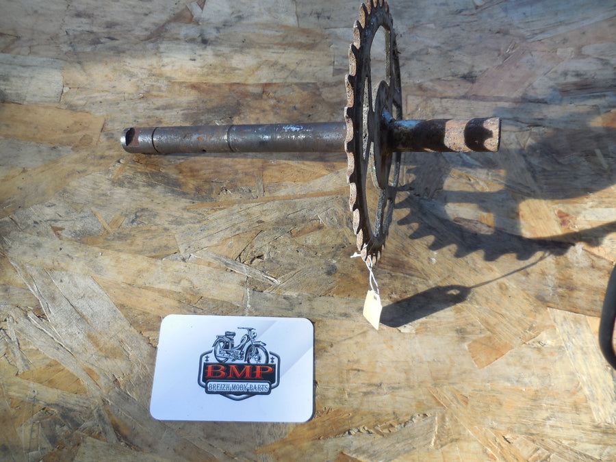 axe de pedalier motobécane  M  7