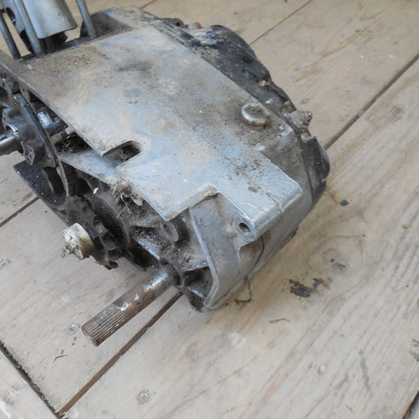 bas moteur peugeot sx 8