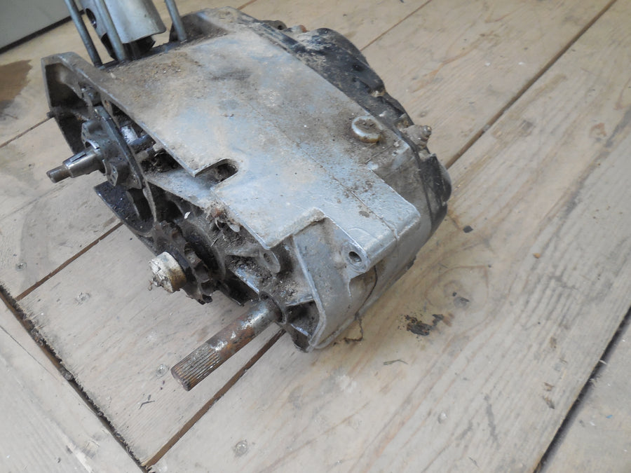 bas moteur peugeot sx 8