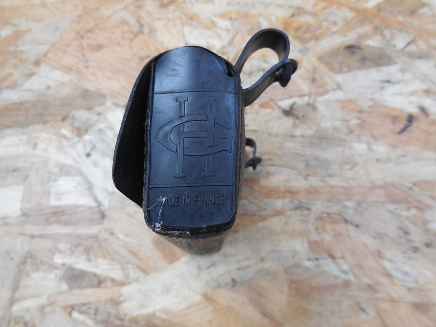 trousse a outils  mobylette   marque  HG