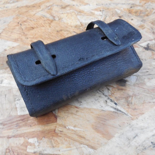 trousse a outils  mobylette   marque  HG