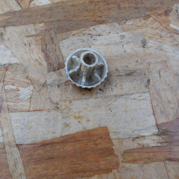 vis boite a outils   motobécane