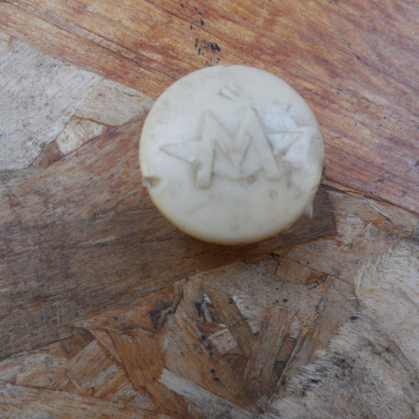 cache bouchon motobecane