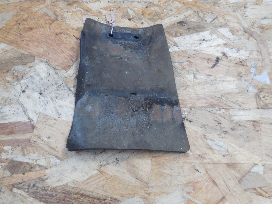 bavette  garde boue  AR PEUGEOT  SX 8