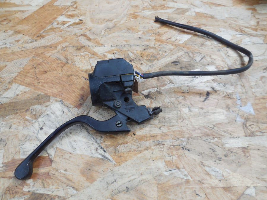 comodo /cocote / levier de embrayage peugeot  sx 8