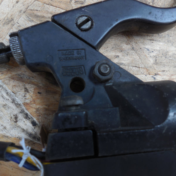 comodo /cocote / levier de embrayage peugeot  sx 8