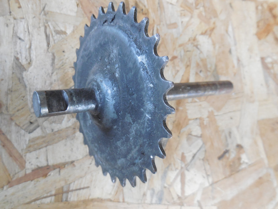 axe de pedalier mobylette