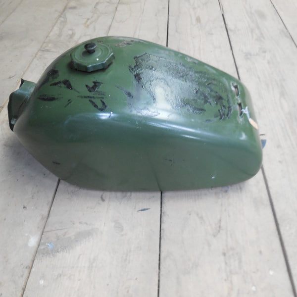 réservoir  peugeot  sx 8