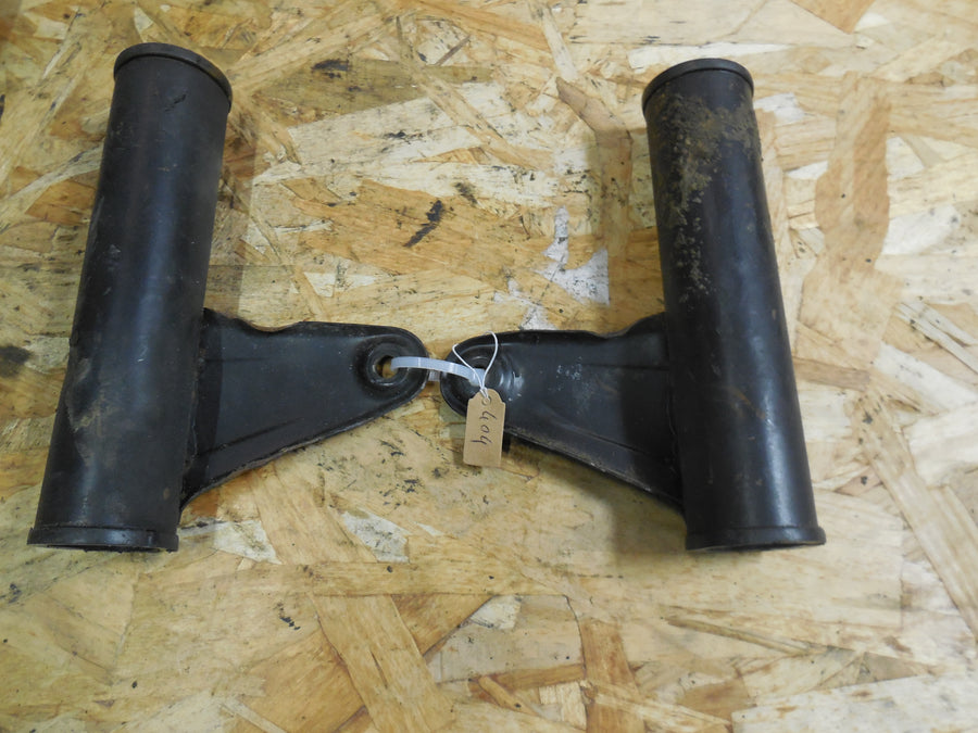 patte de fixation phare peugeot sx 8