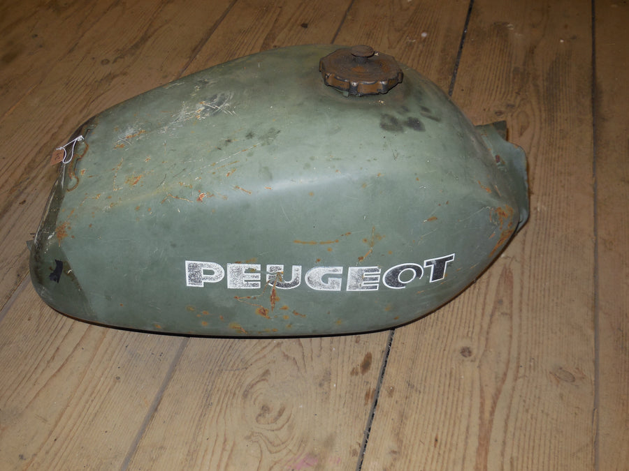 resevoir peugeot sx 8