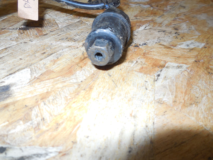 contacteur de stop peugeot sx 8