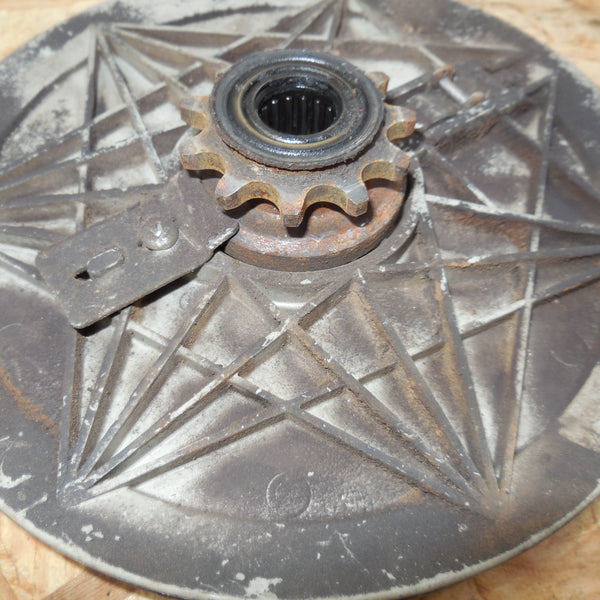 poulie /plateau peugeot  102