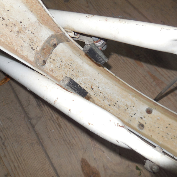 fourche  peugeot  102