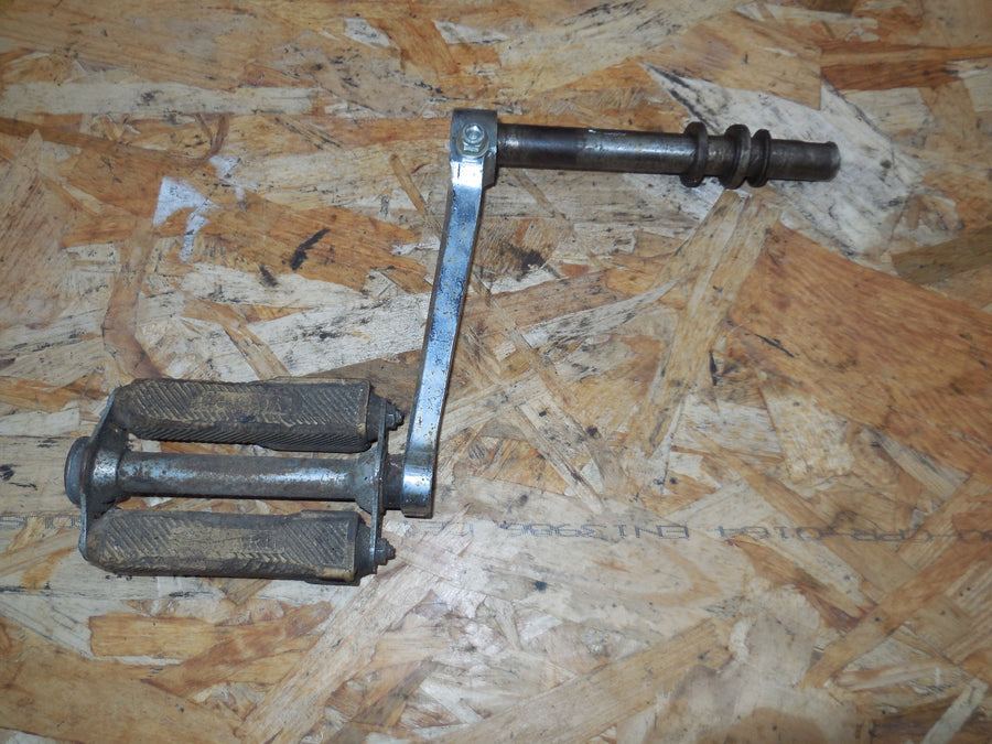 pédale / axe de pédalier solex