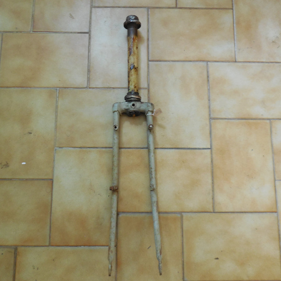 fourche  motobécane  AV 32