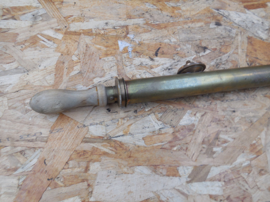 ancien pulvérisateur