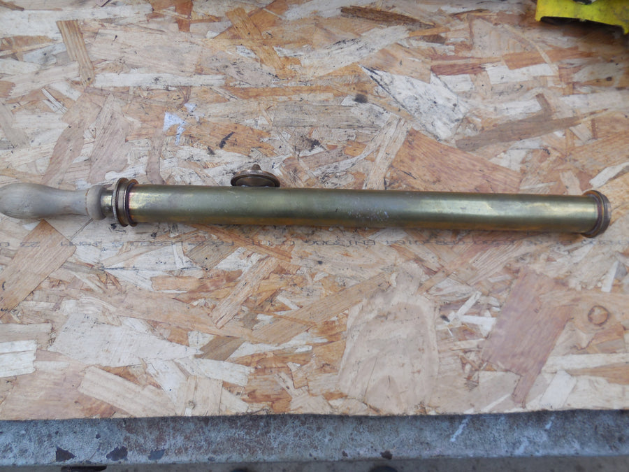 ancien pulvérisateur